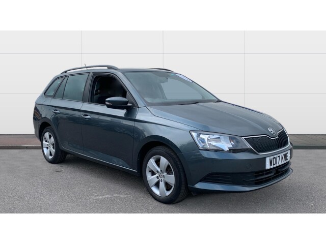 Main listing image - Skoda Fabia Estate