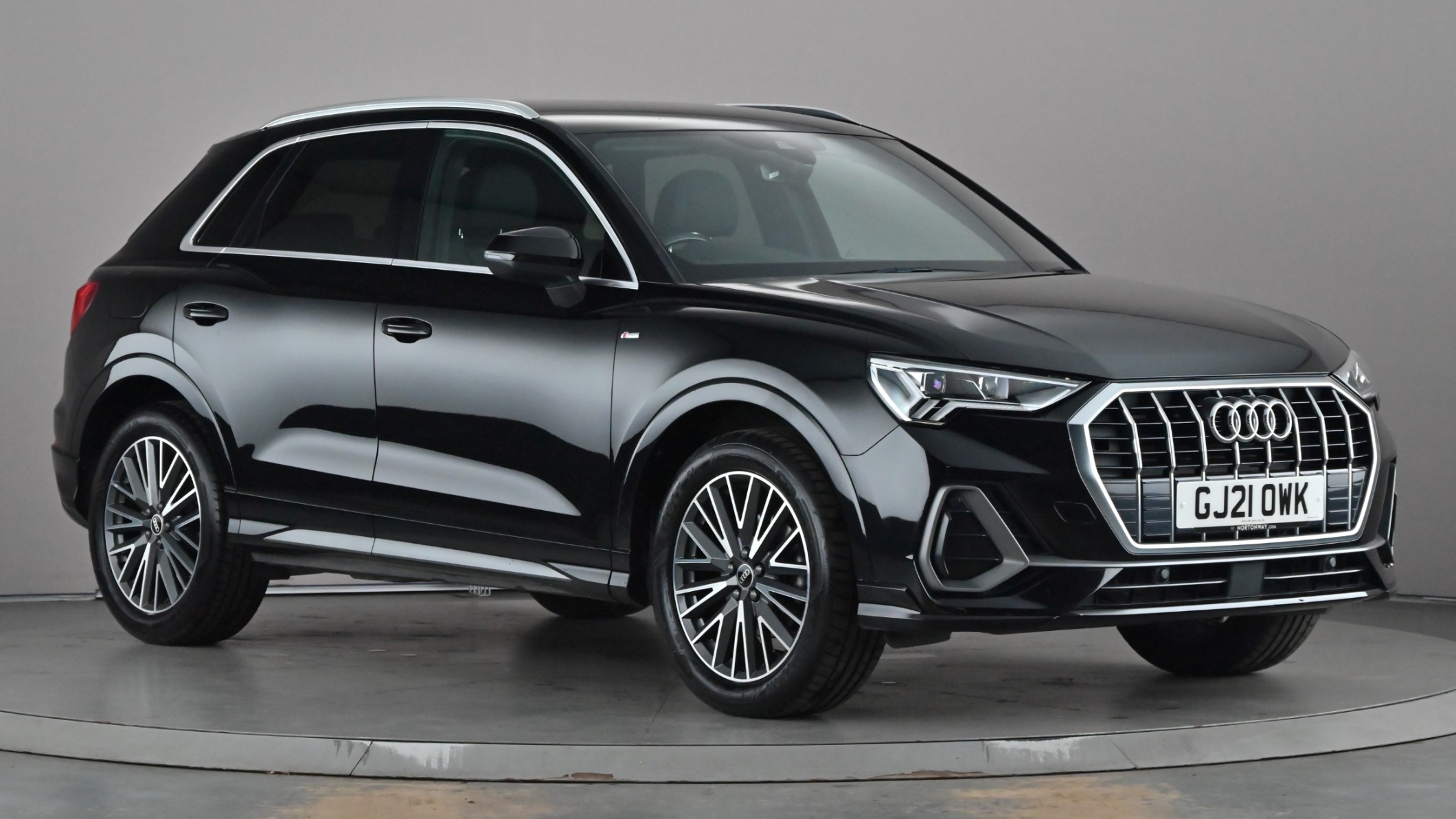 Main listing image - Audi Q3