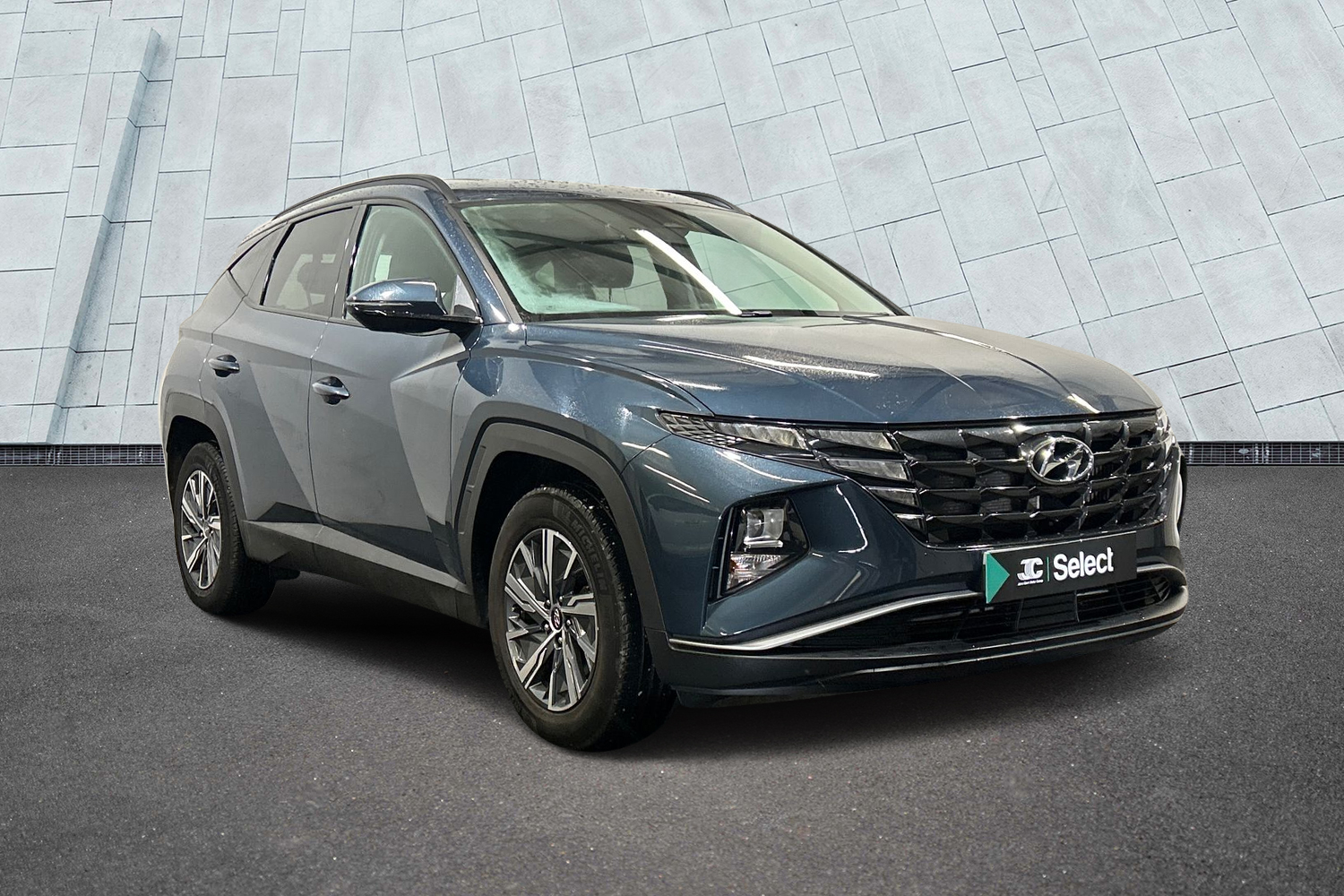 Main listing image - Hyundai Tucson