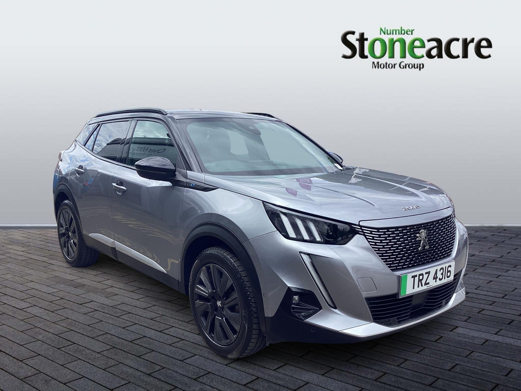 Main listing image - Peugeot e-2008