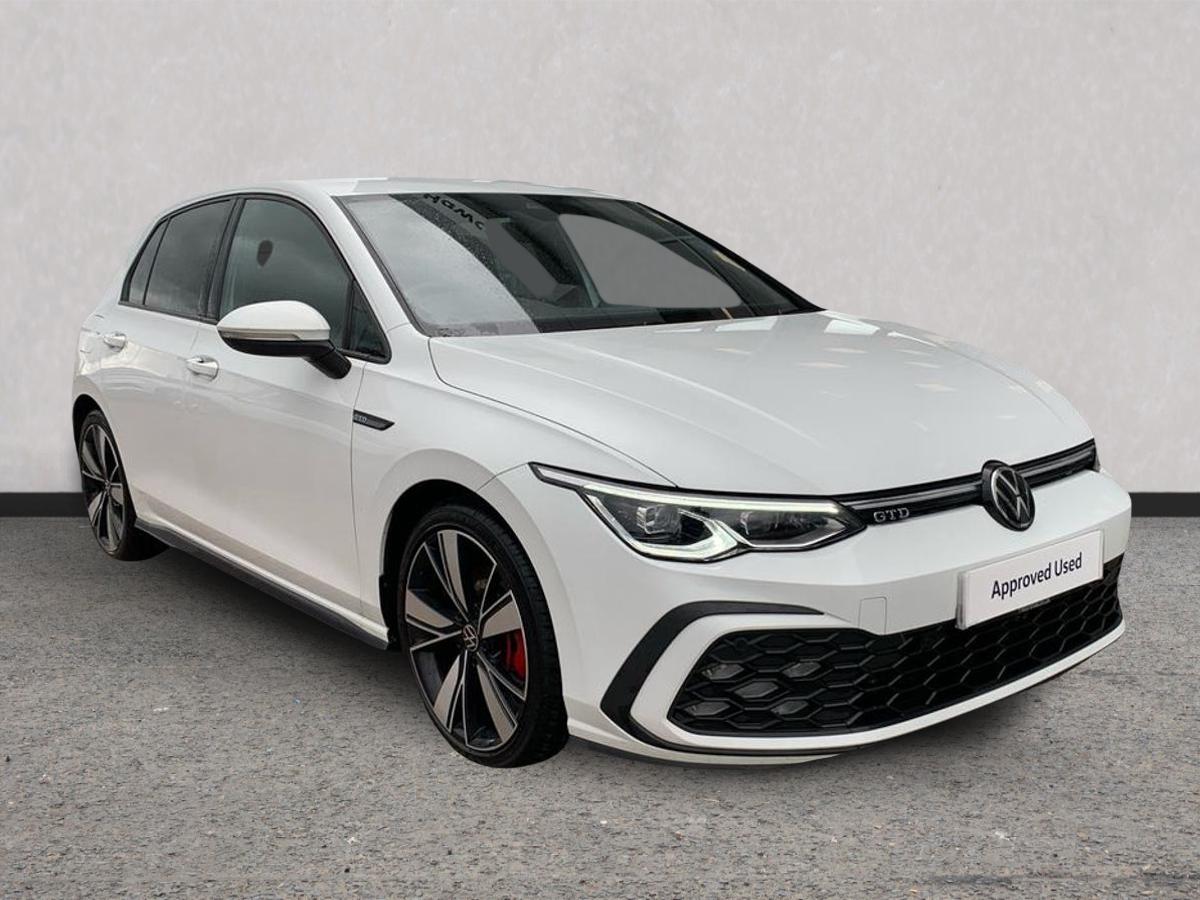 Main listing image - Volkswagen Golf