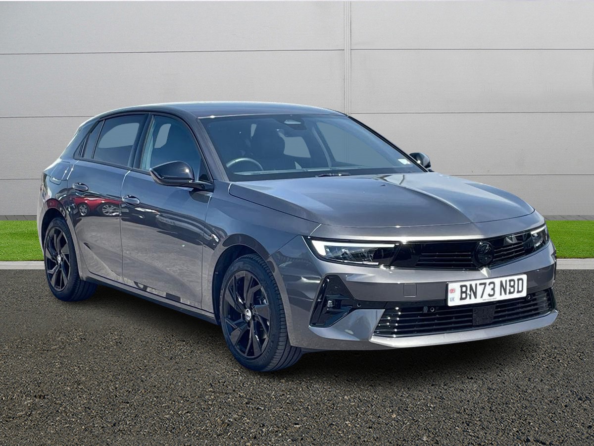 Main listing image - Vauxhall Astra