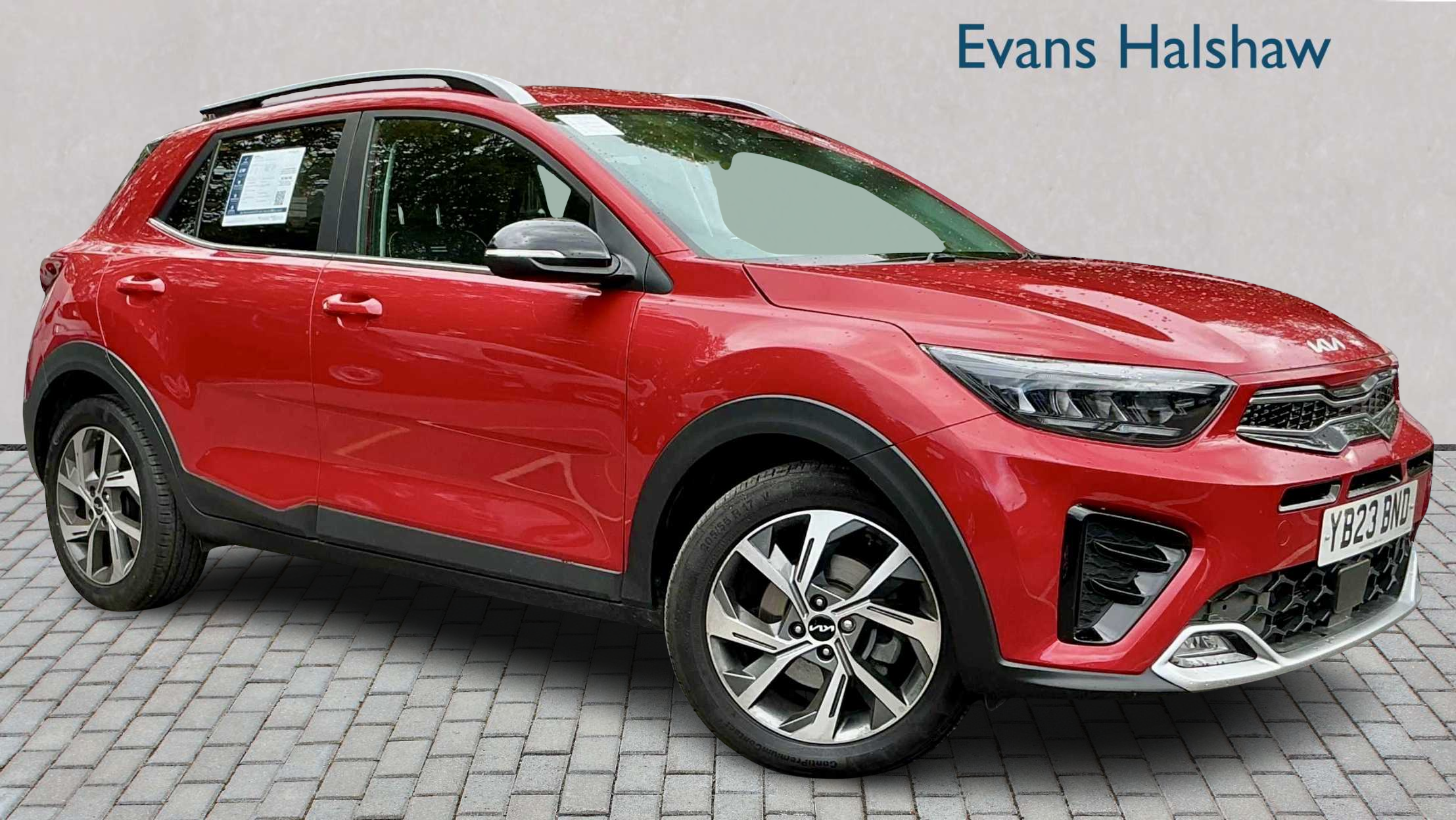 Main listing image - Kia Stonic