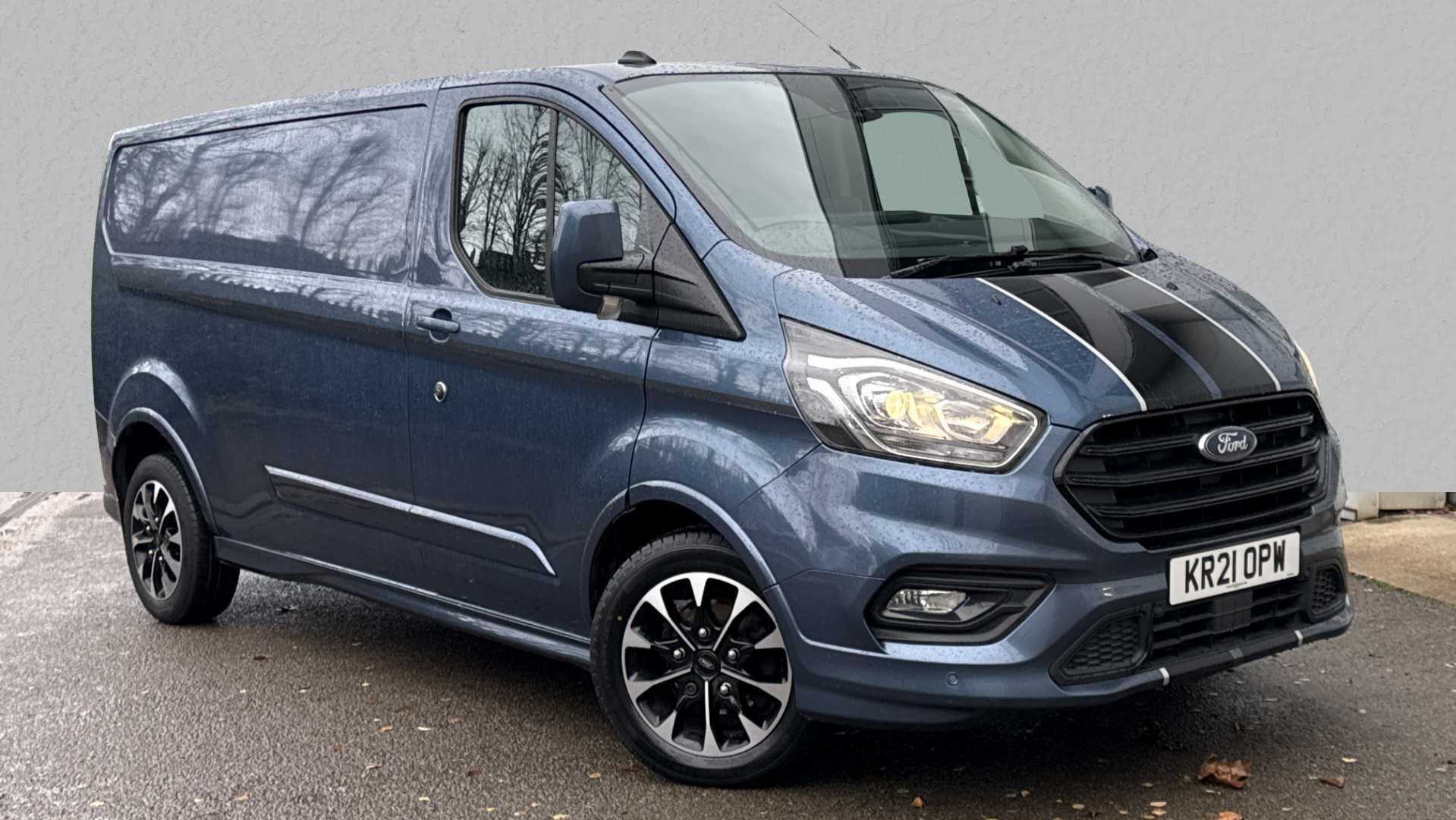 Main listing image - Ford Transit Custom