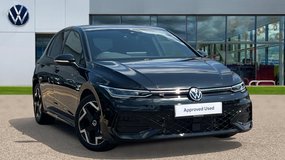 Main listing image - Volkswagen Golf