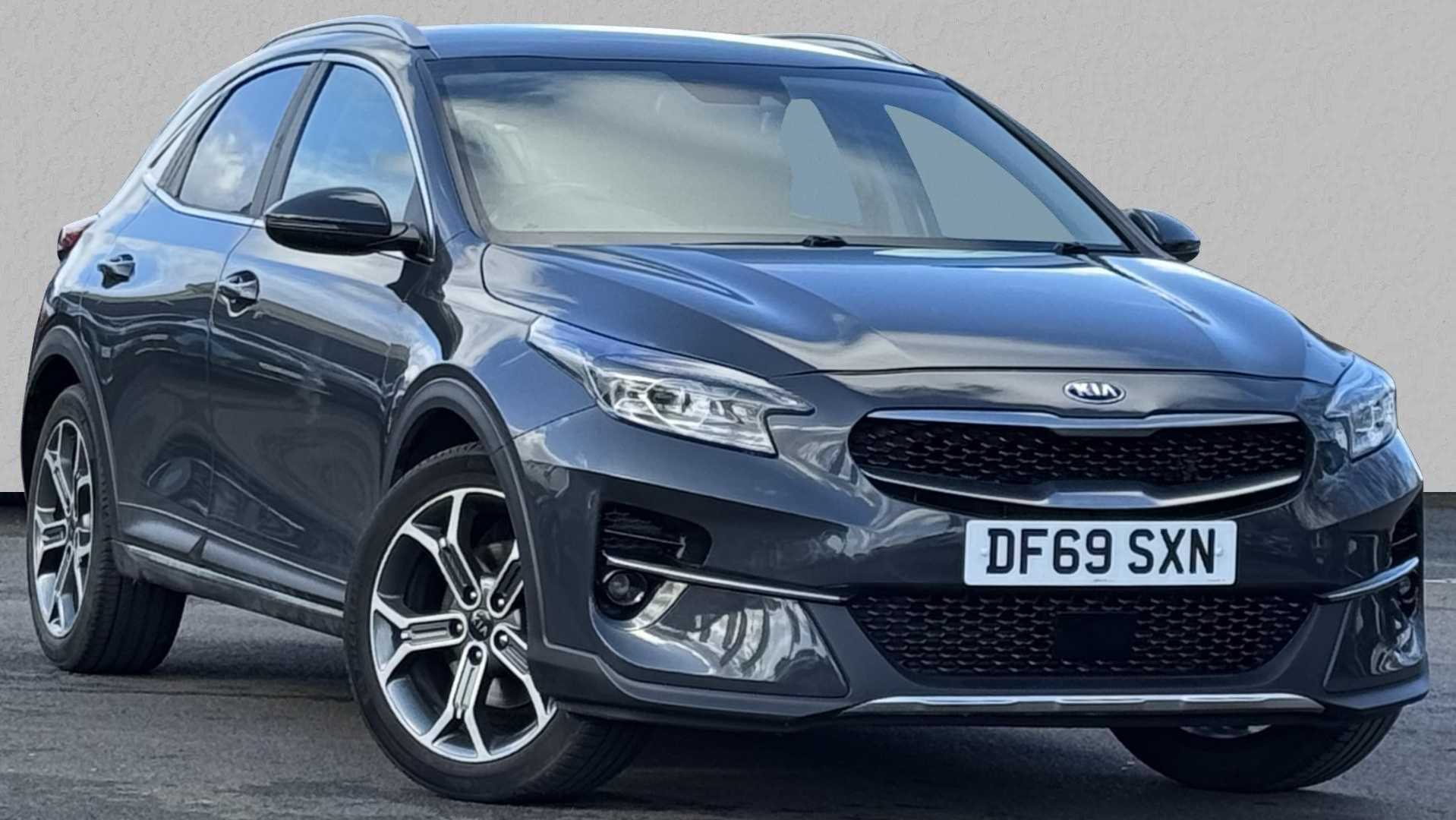 Main listing image - Kia XCeed