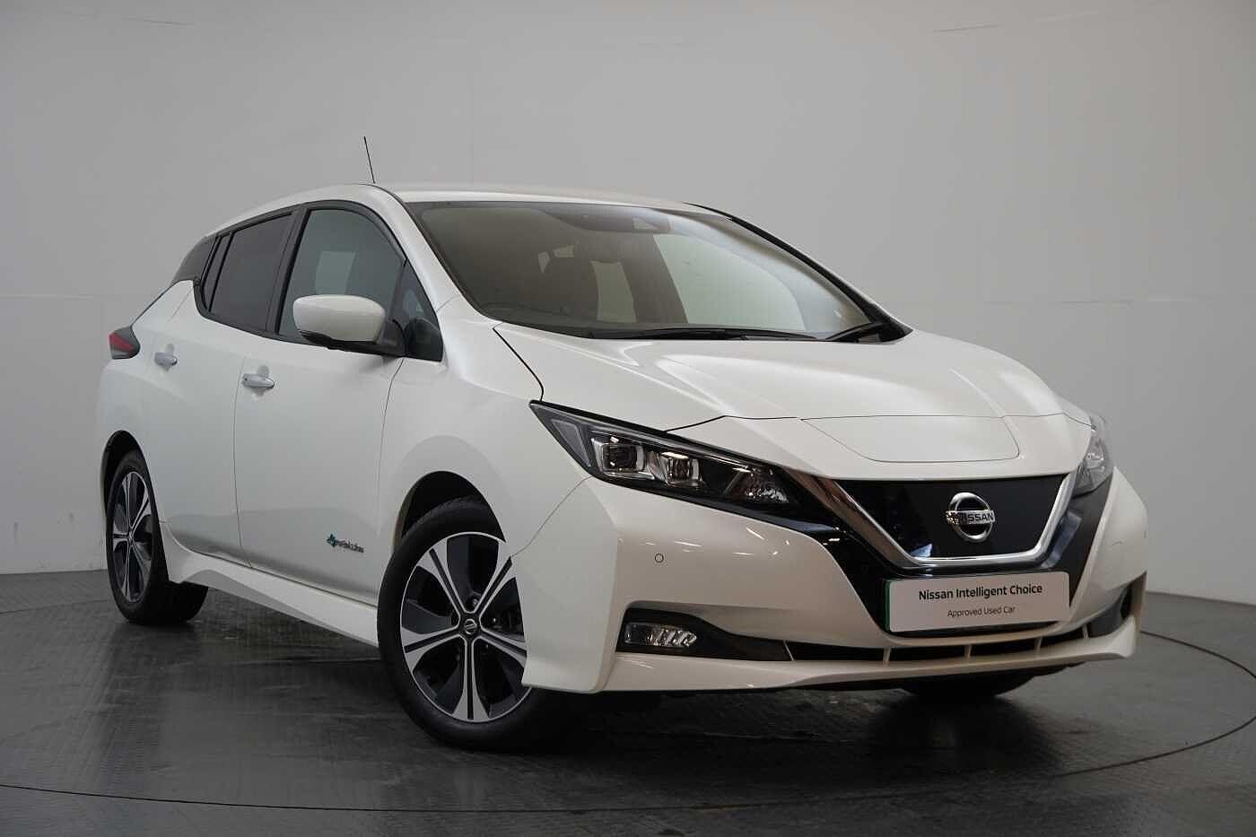 Main listing image - Nissan Leaf