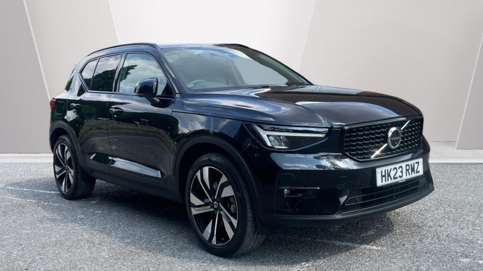 Main listing image - Volvo XC40