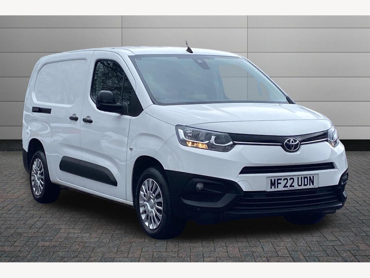 Main listing image - Toyota Proace City