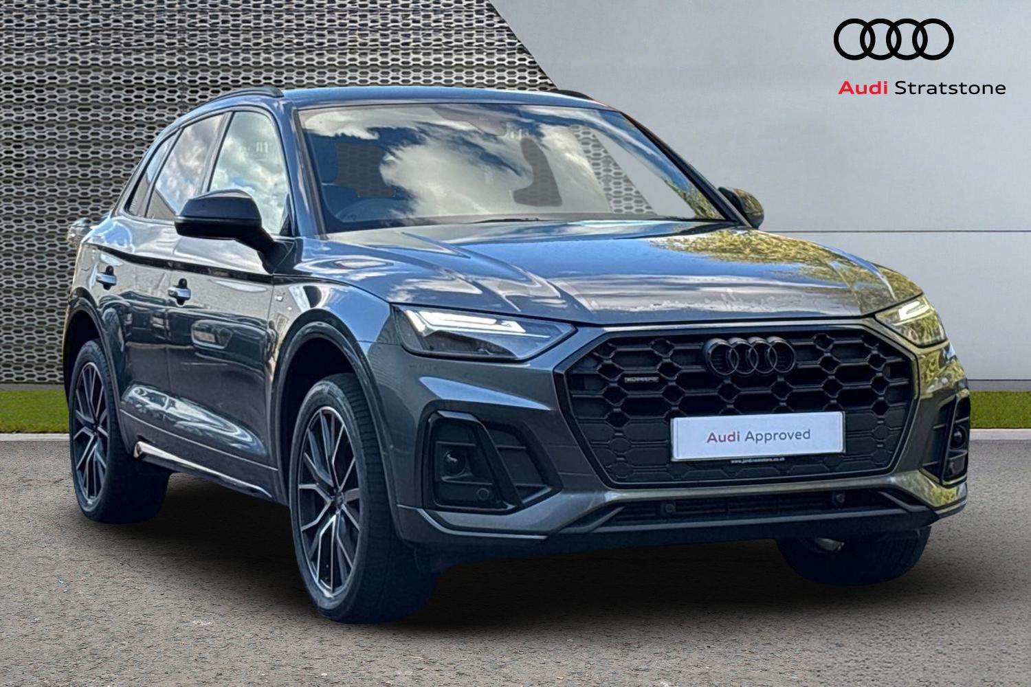 Main listing image - Audi Q5