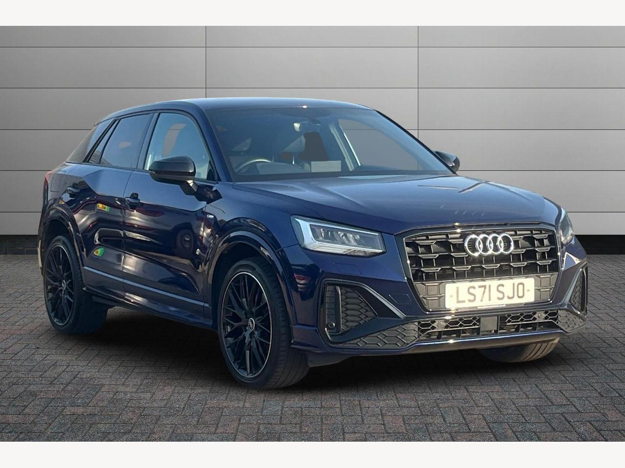 Main listing image - Audi Q2