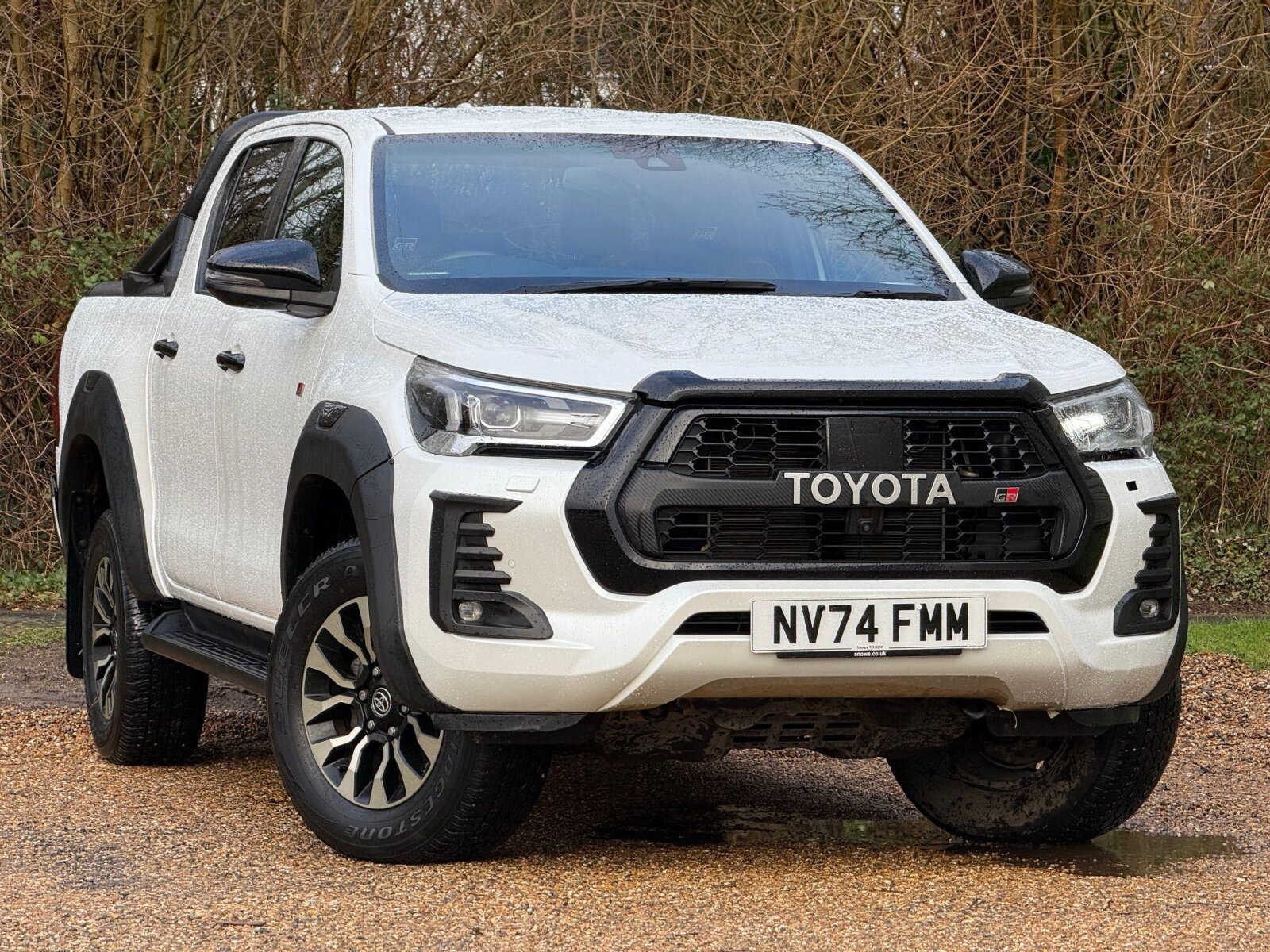 Main listing image - Toyota Hilux