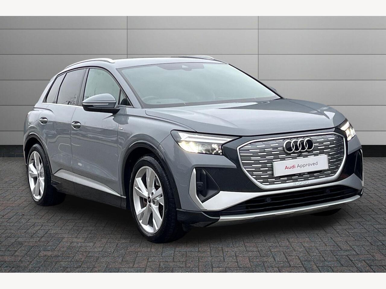 Main listing image - Audi Q4