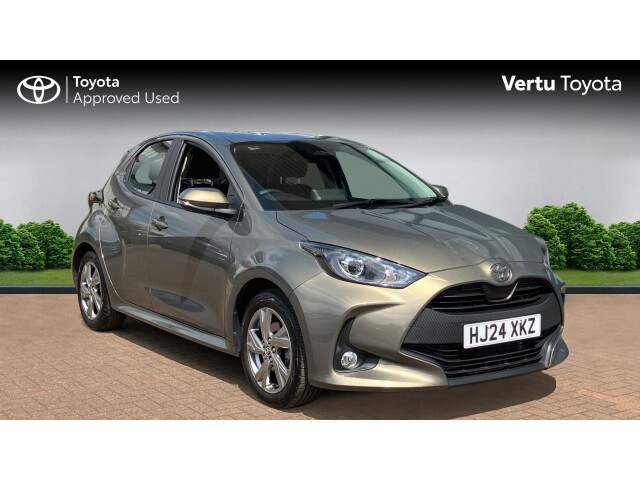 Main listing image - Toyota Yaris