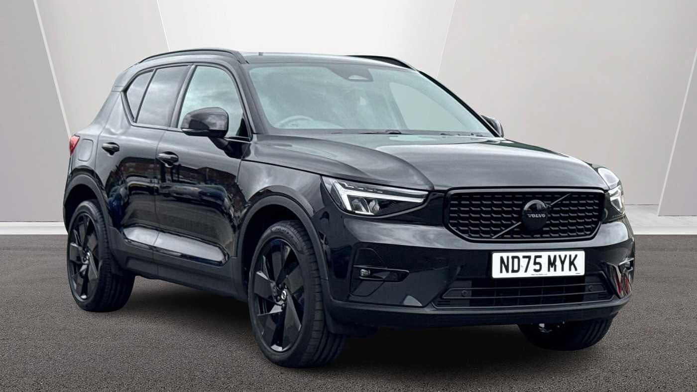 Main listing image - Volvo XC40