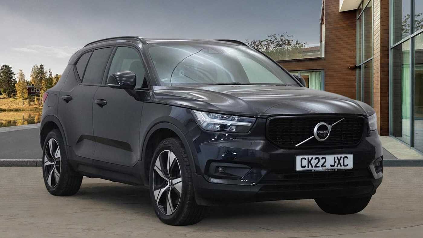 Main listing image - Volvo XC40 Recharge