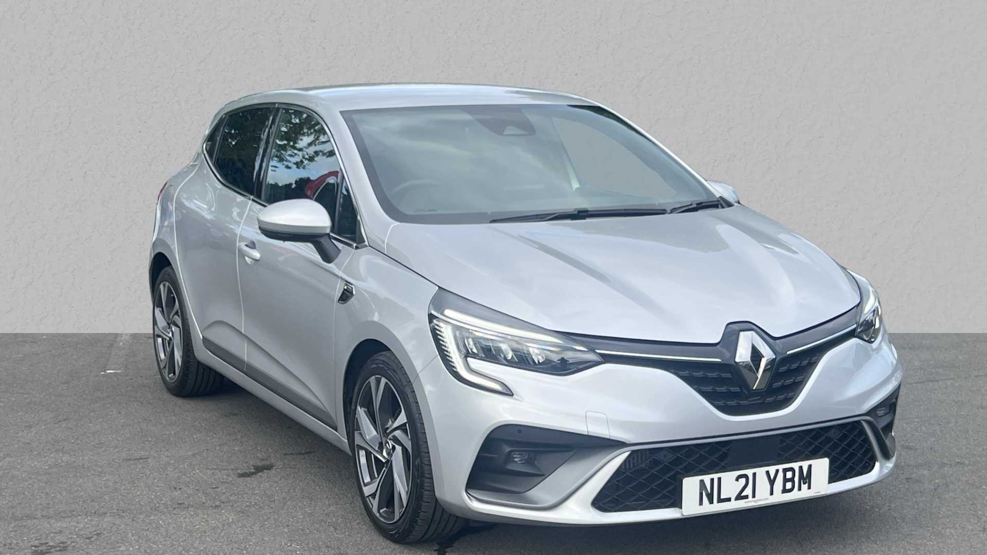 Main listing image - Renault Clio