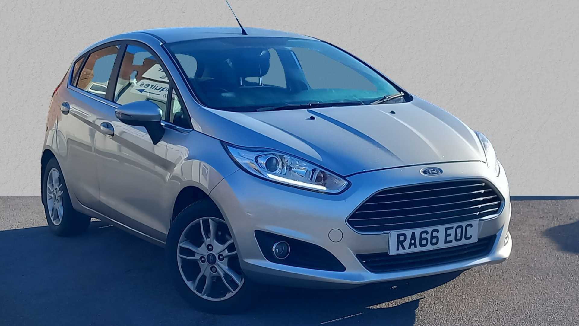 Main listing image - Ford Fiesta