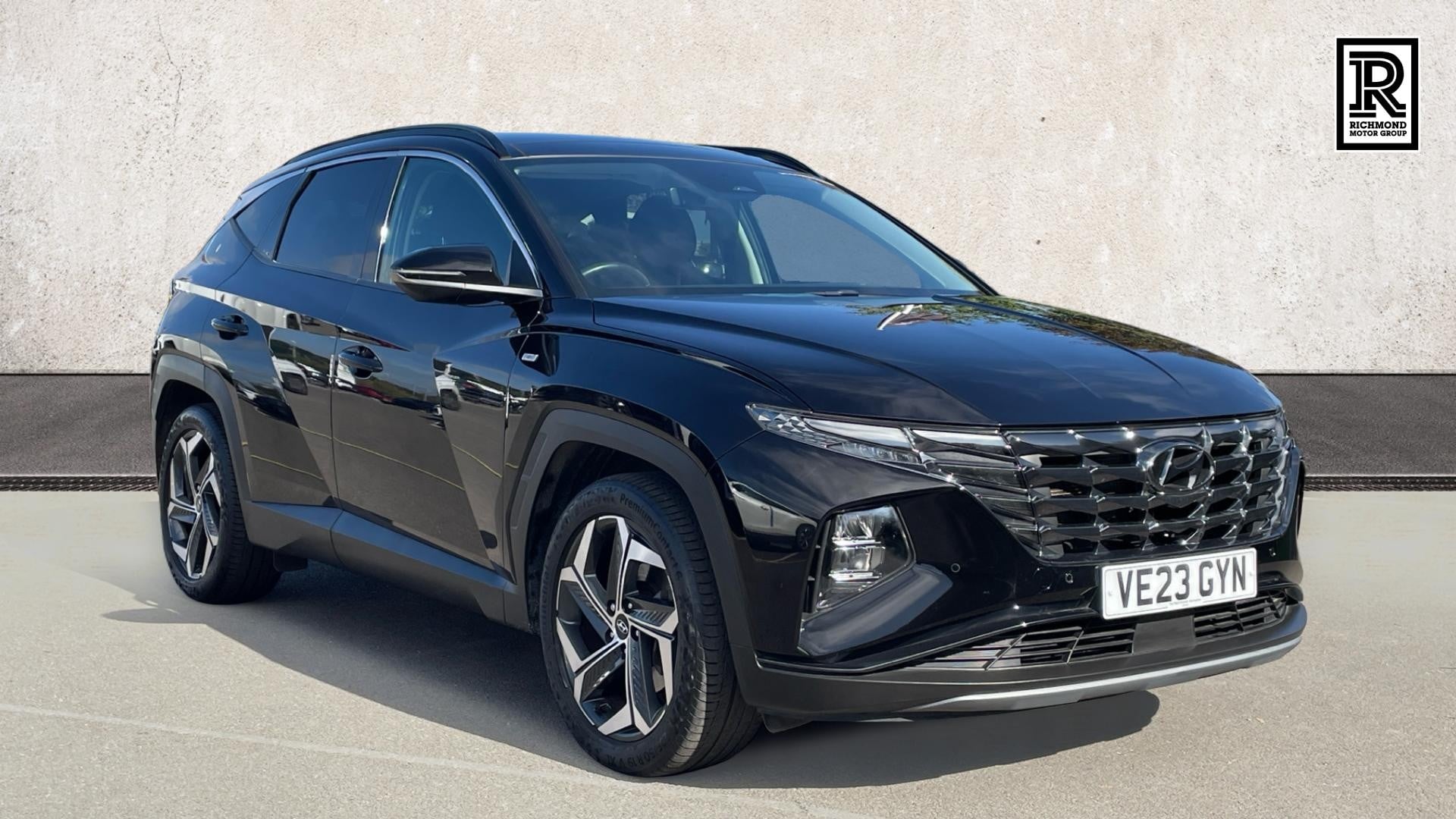 Main listing image - Hyundai Tucson