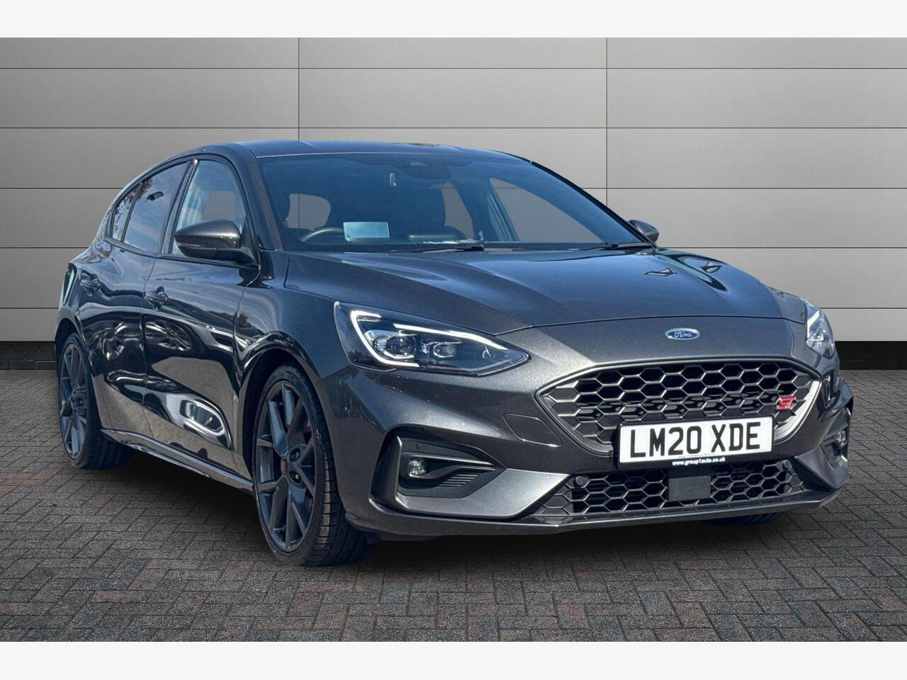Main listing image - Ford Focus