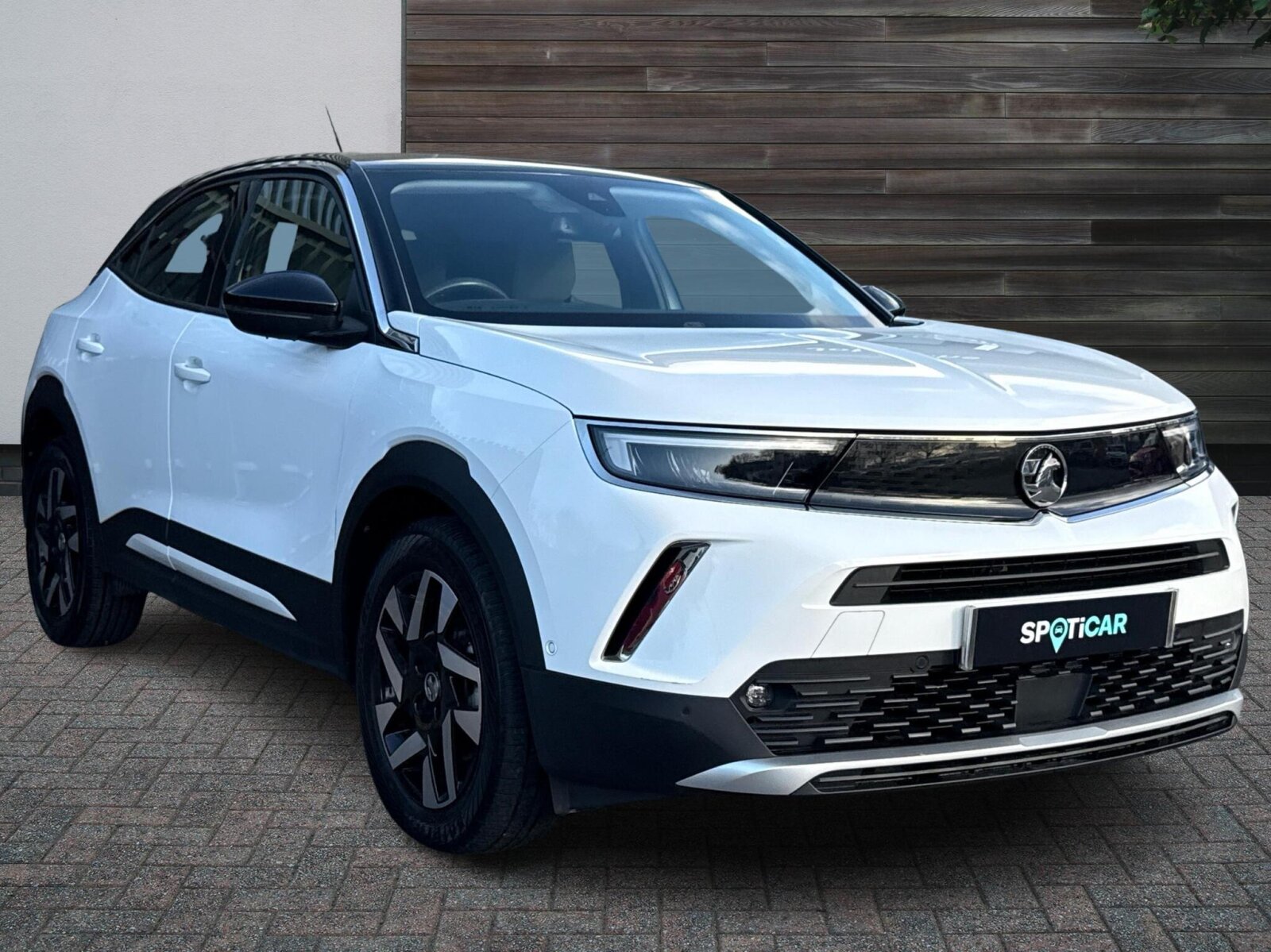 Main listing image - Vauxhall Mokka e