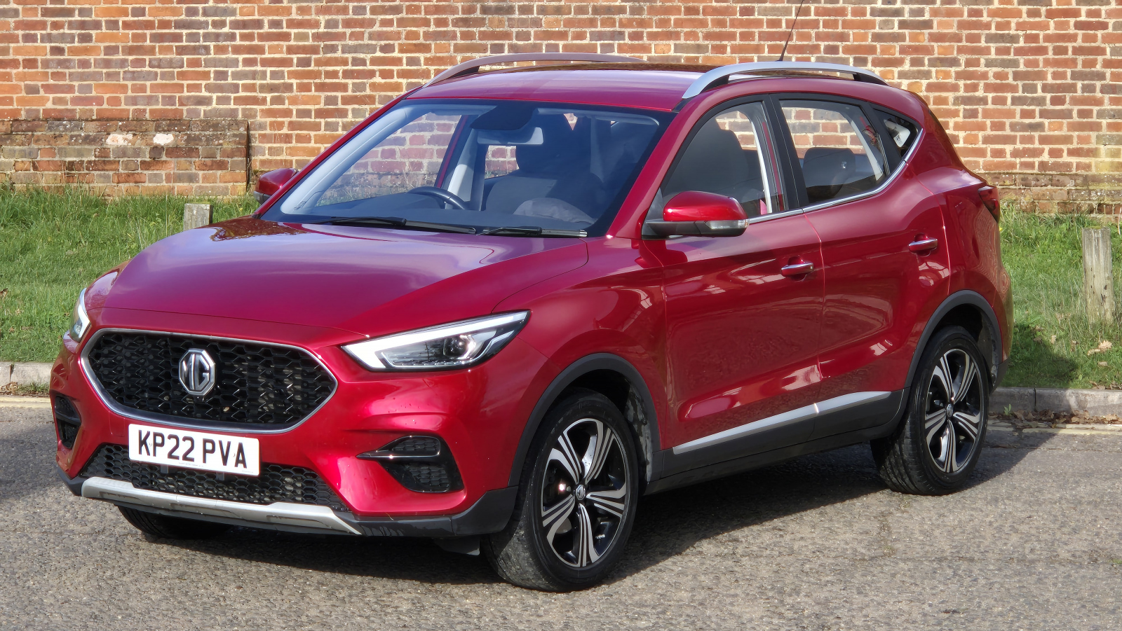 Main listing image - MG ZS