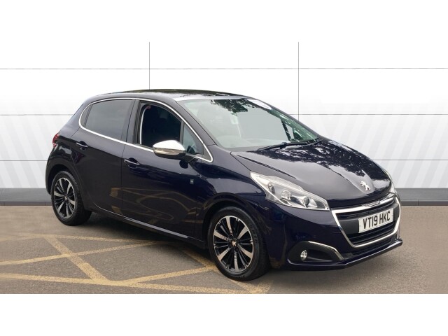 Main listing image - Peugeot 208