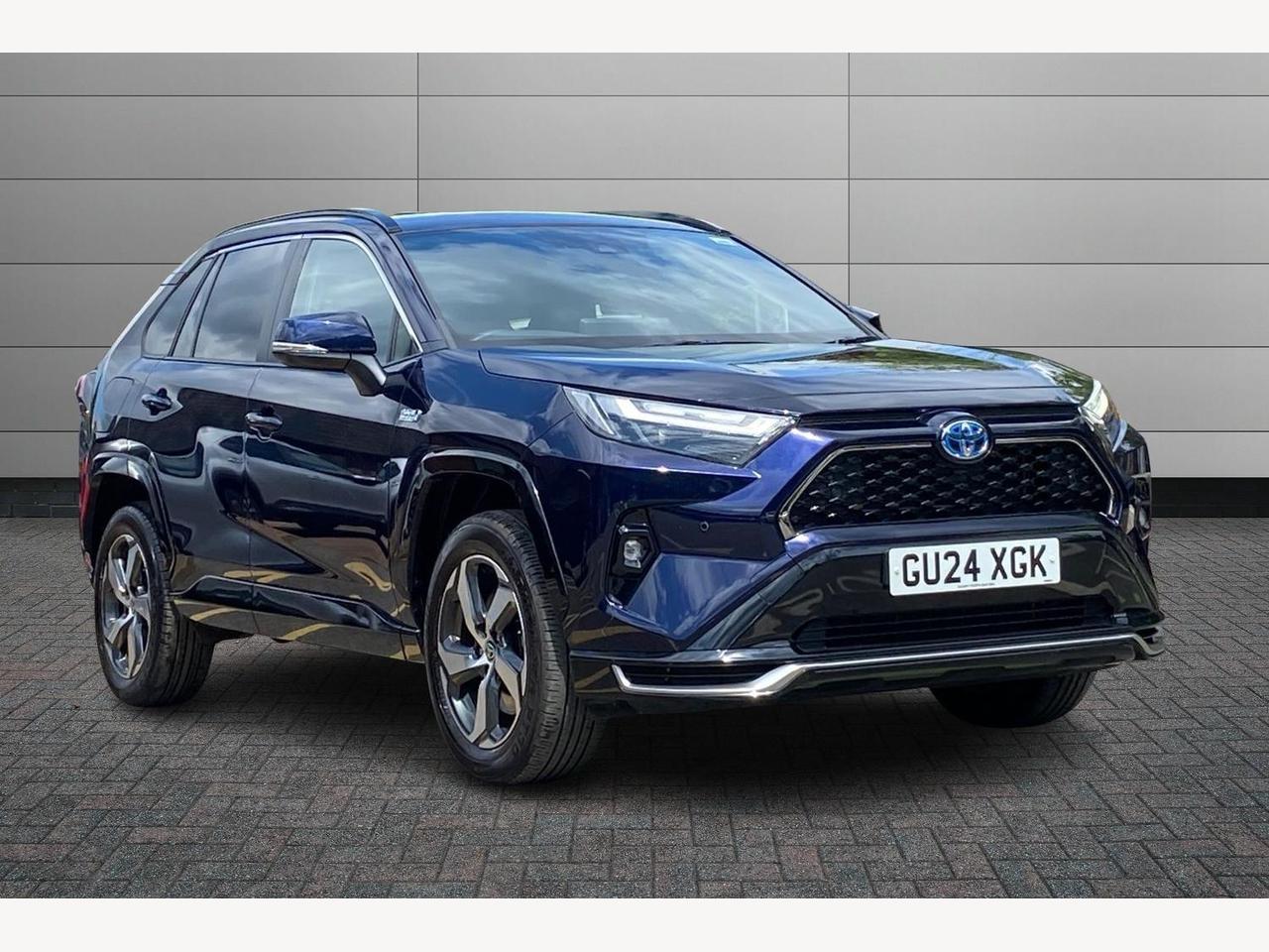 Main listing image - Toyota RAV4