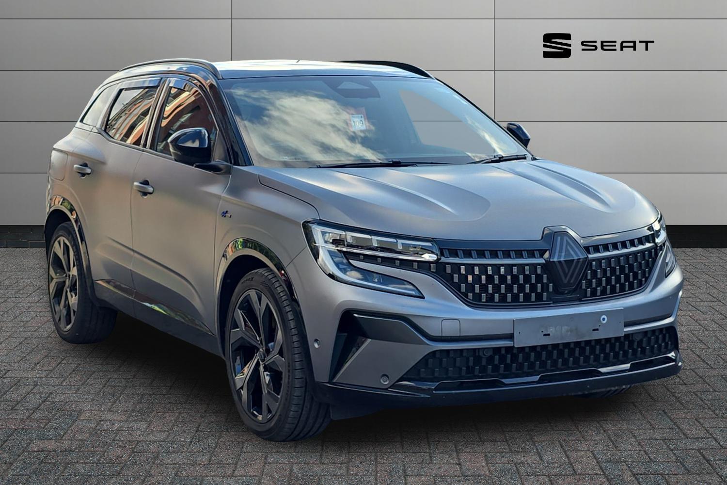 Main listing image - Renault Austral