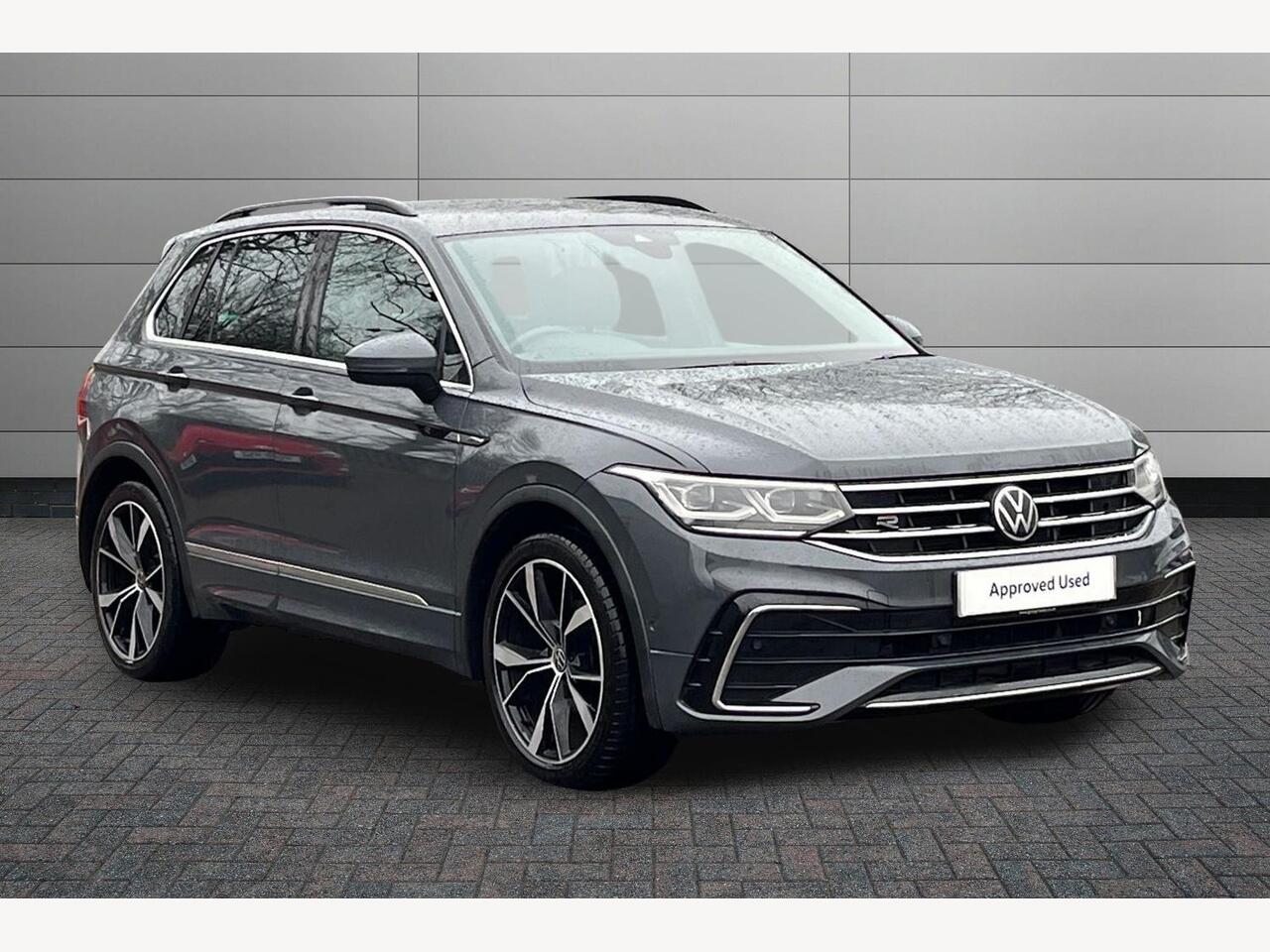 Main listing image - Volkswagen Tiguan