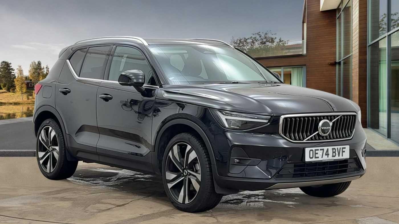 Main listing image - Volvo XC40