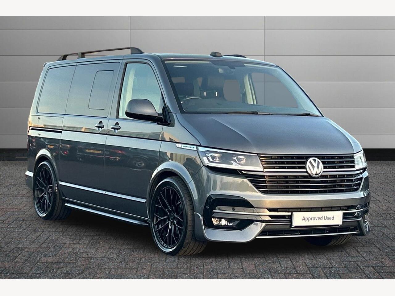 Main listing image - Volkswagen Caravelle