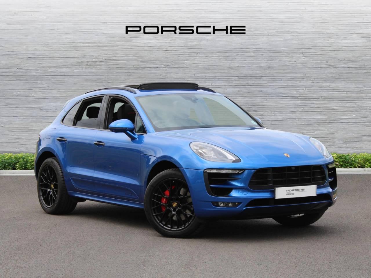 Main listing image - Porsche Macan