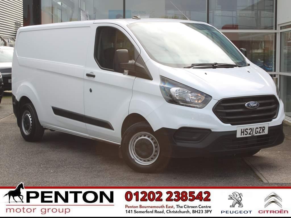 Main listing image - Ford Transit Custom