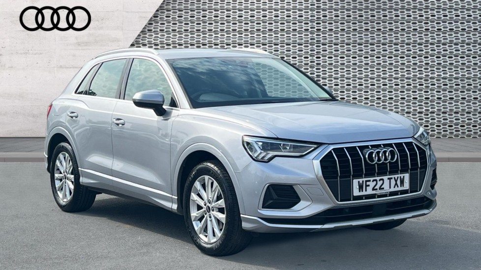 Main listing image - Audi Q3