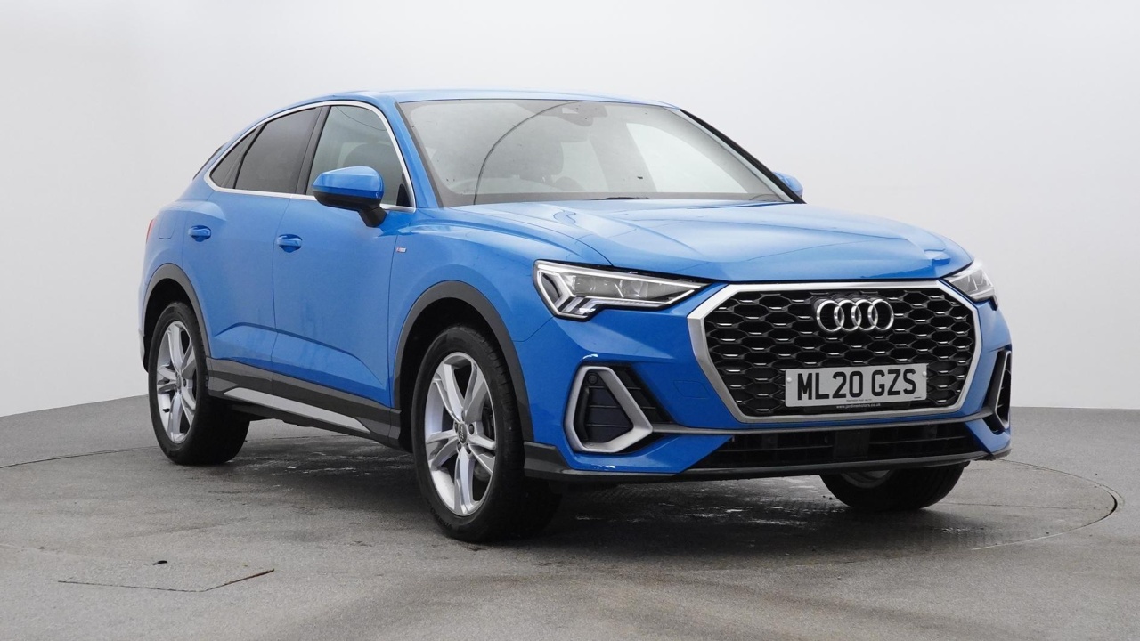 Main listing image - Audi Q3