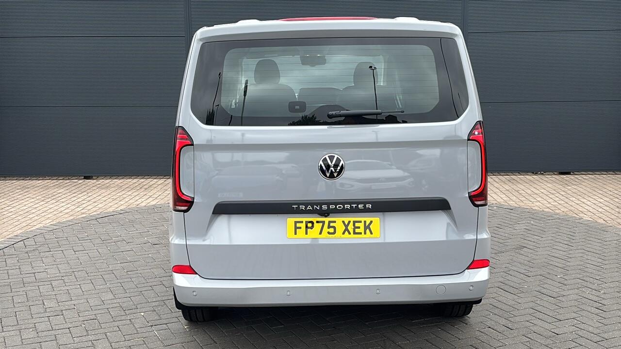 Main listing image - Volkswagen Transporter