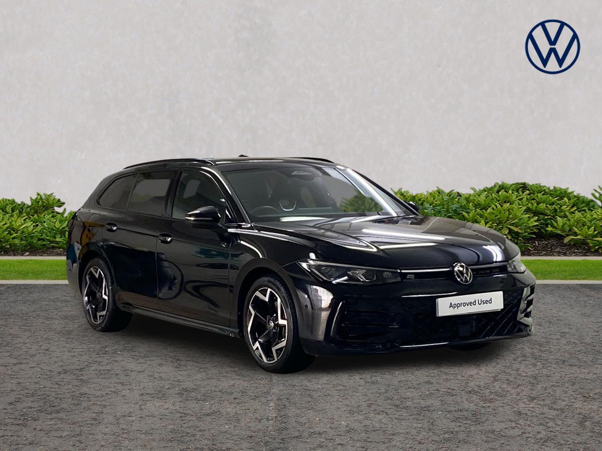 Main listing image - Volkswagen Passat Estate