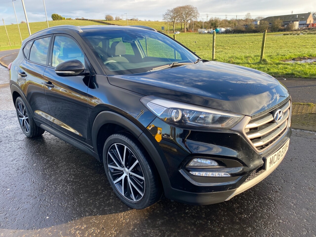 Main listing image - Hyundai Tucson