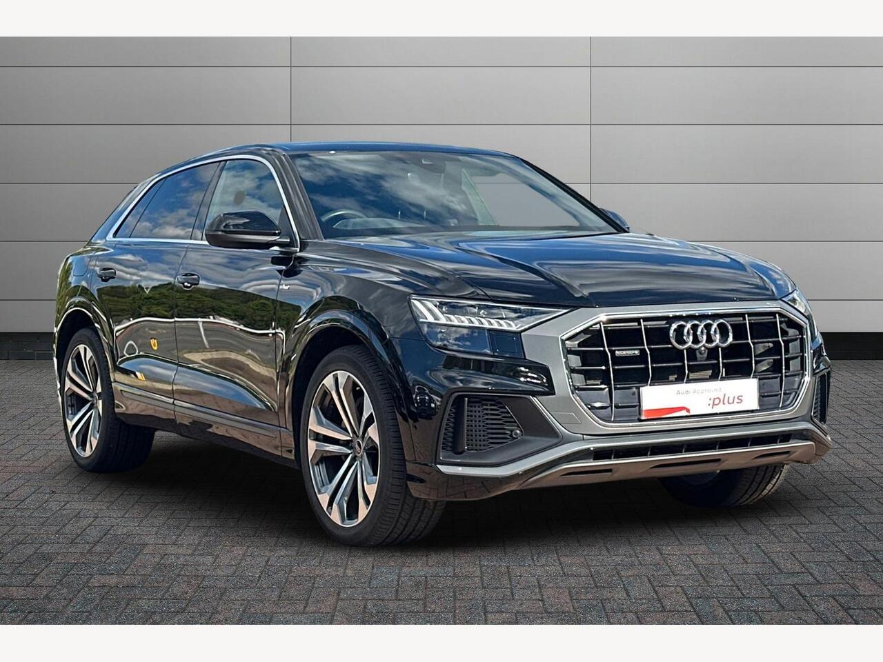 Main listing image - Audi Q8