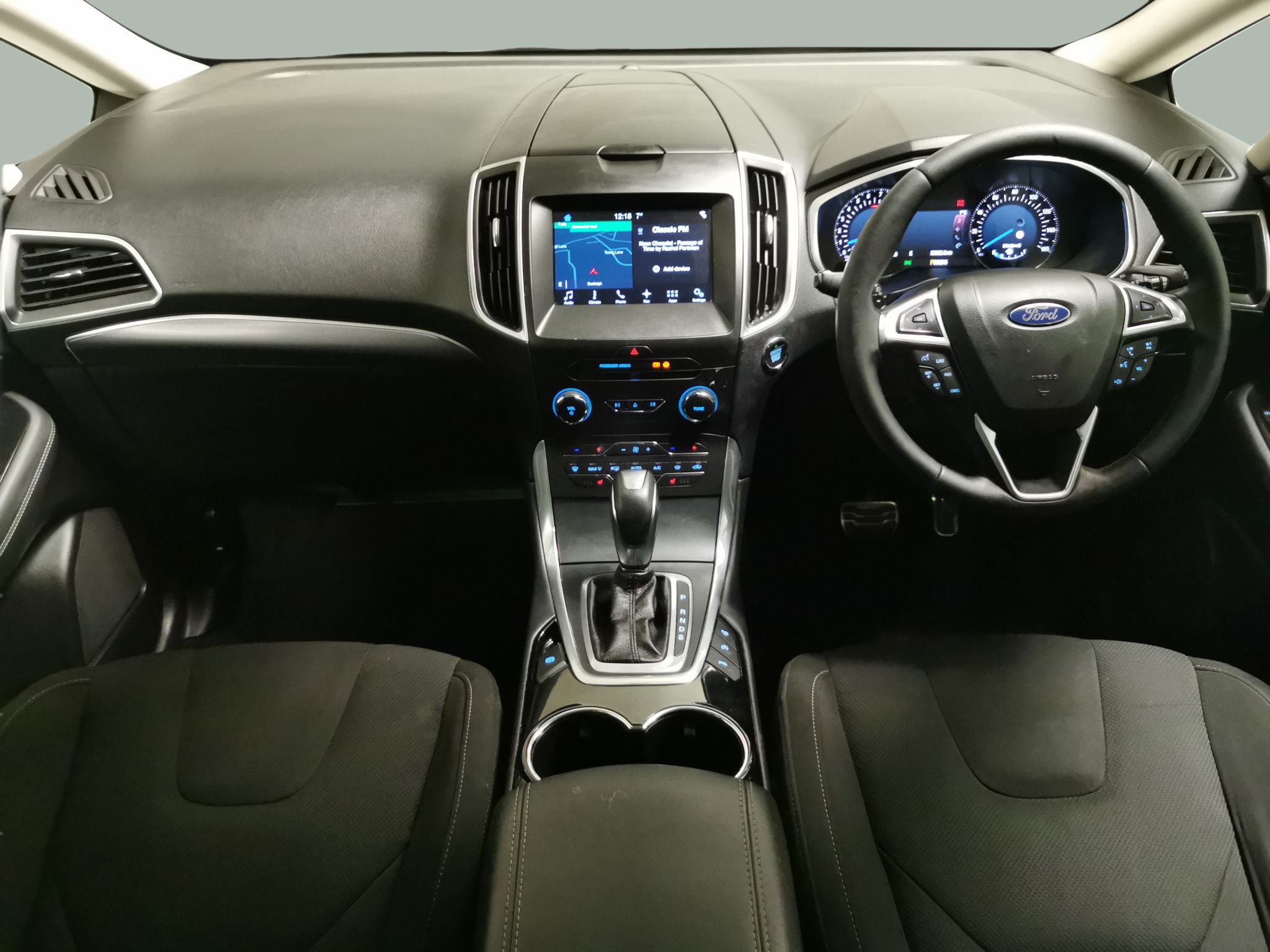 Main listing image - Ford S-MAX
