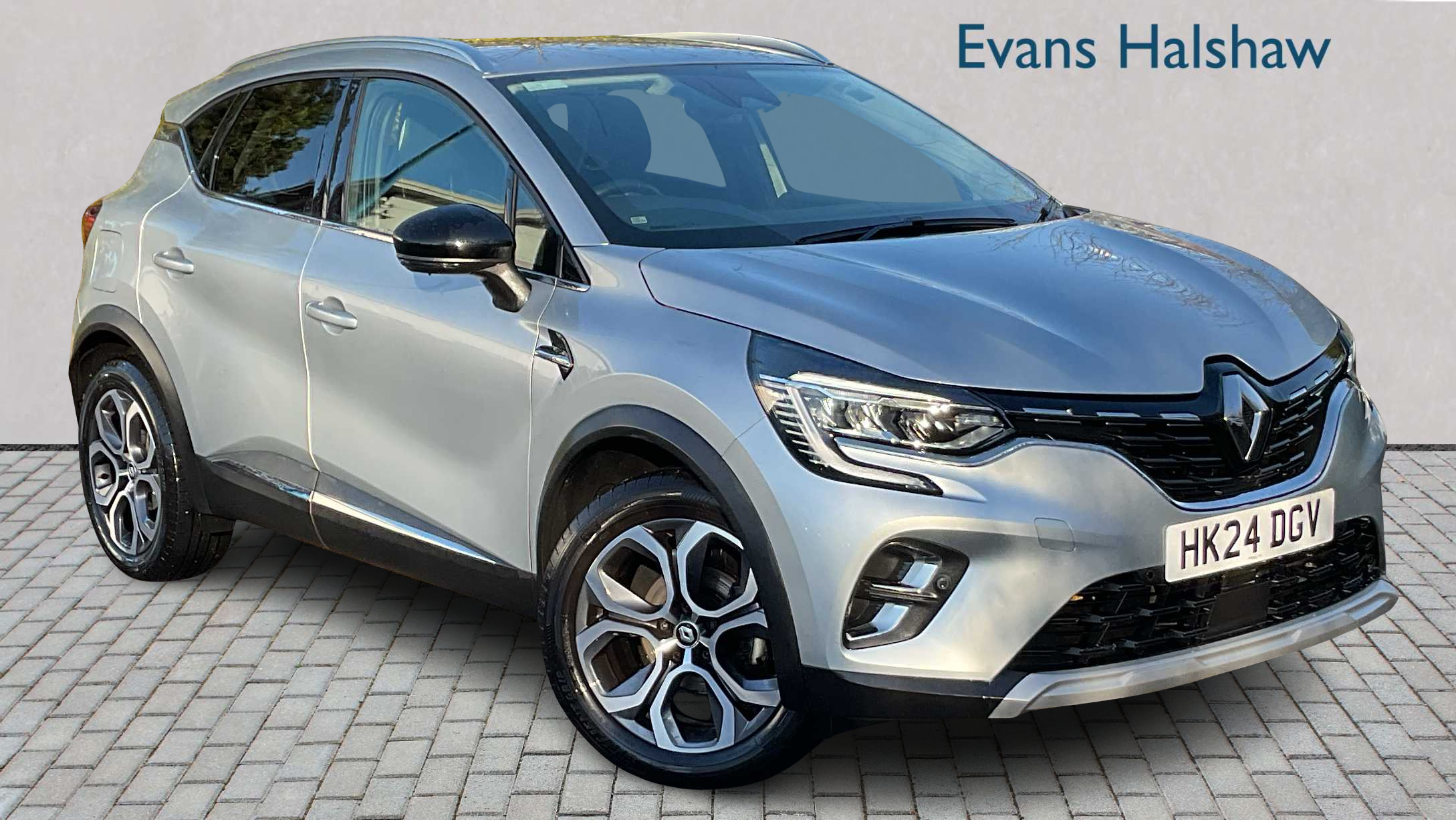 Main listing image - Renault Captur