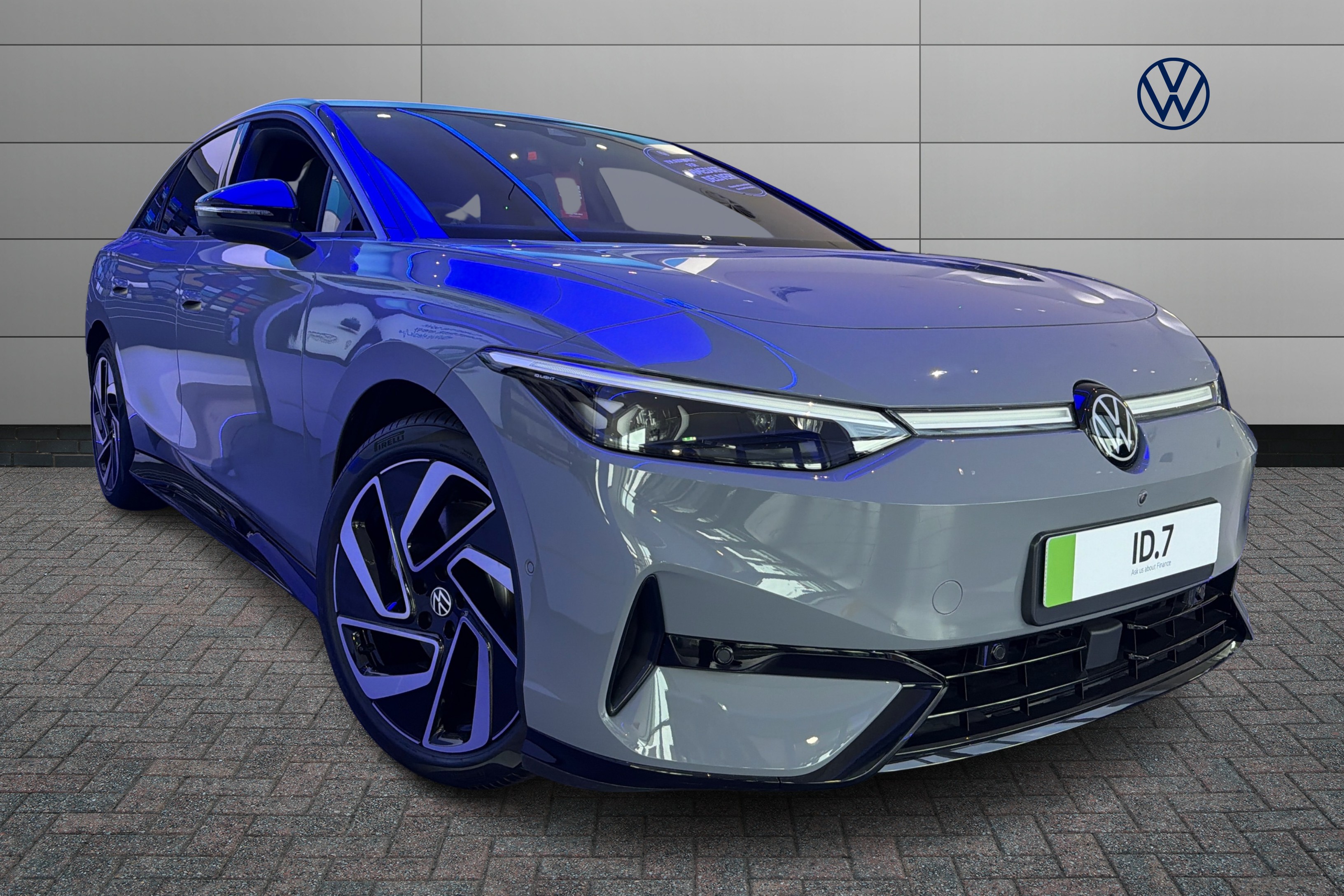 Main listing image - Volkswagen ID.7