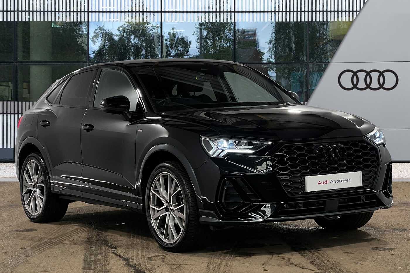 Main listing image - Audi Q3