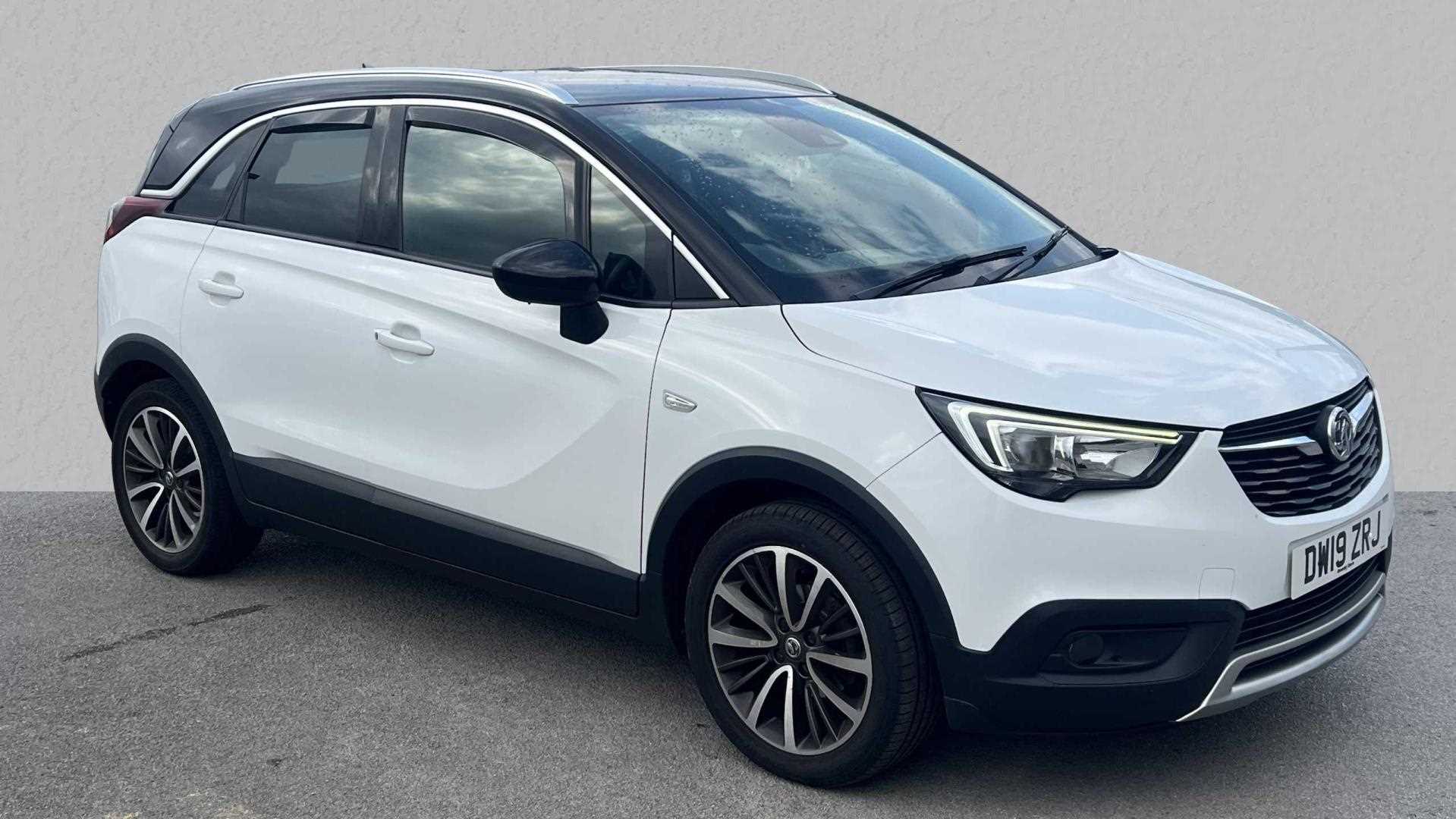Main listing image - Vauxhall Crossland X