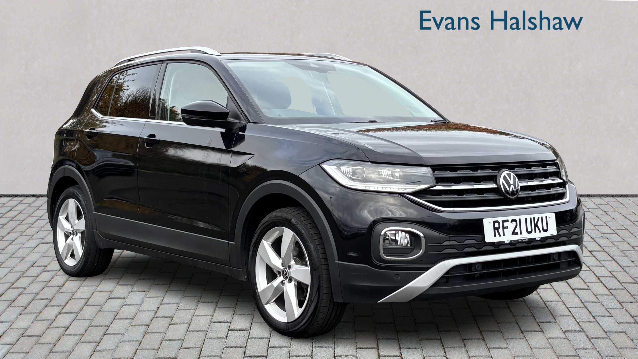 Main listing image - Volkswagen T-Cross