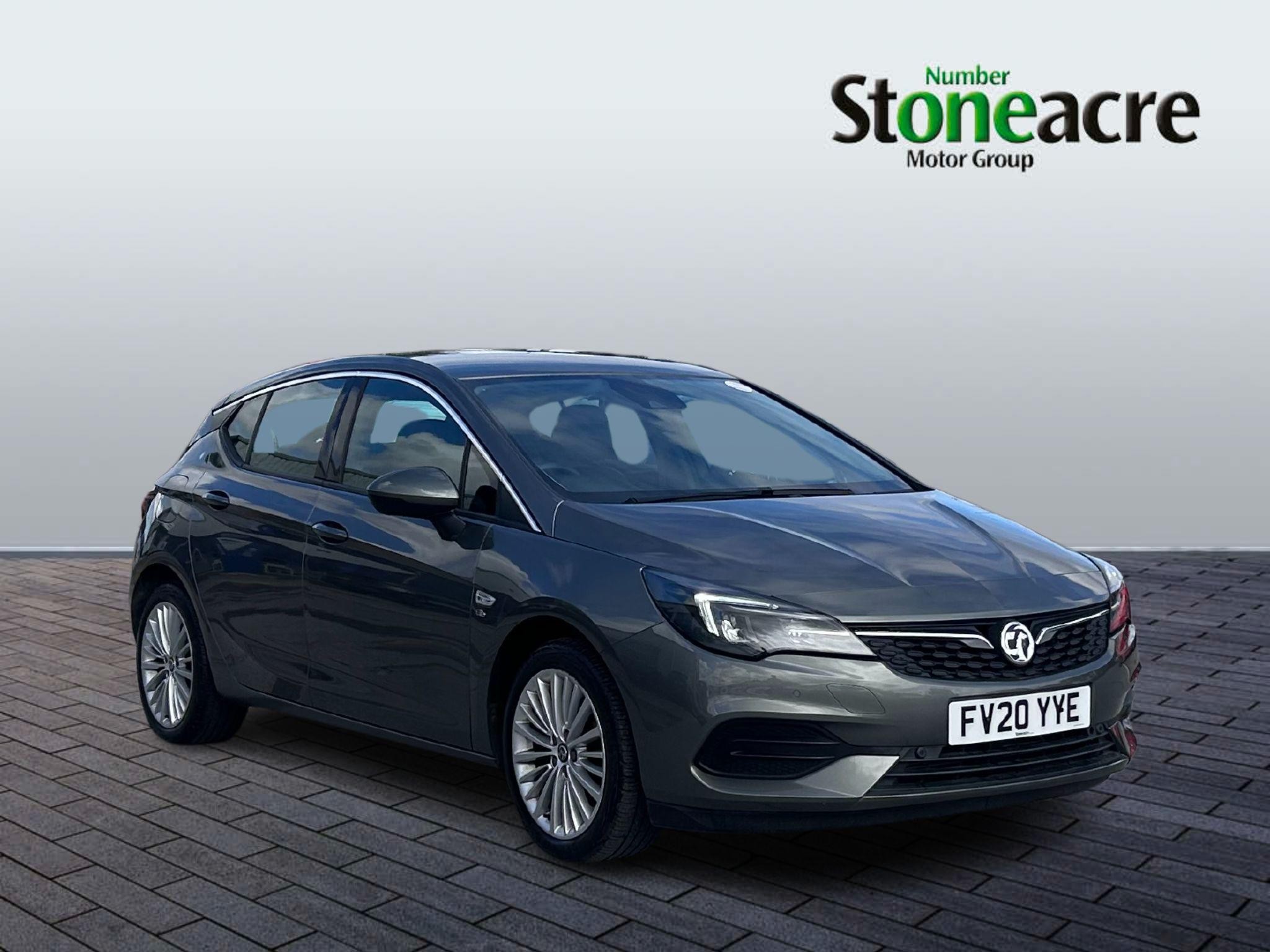 Main listing image - Vauxhall Astra