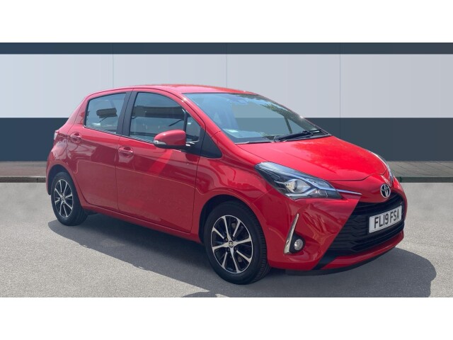 Main listing image - Toyota Yaris