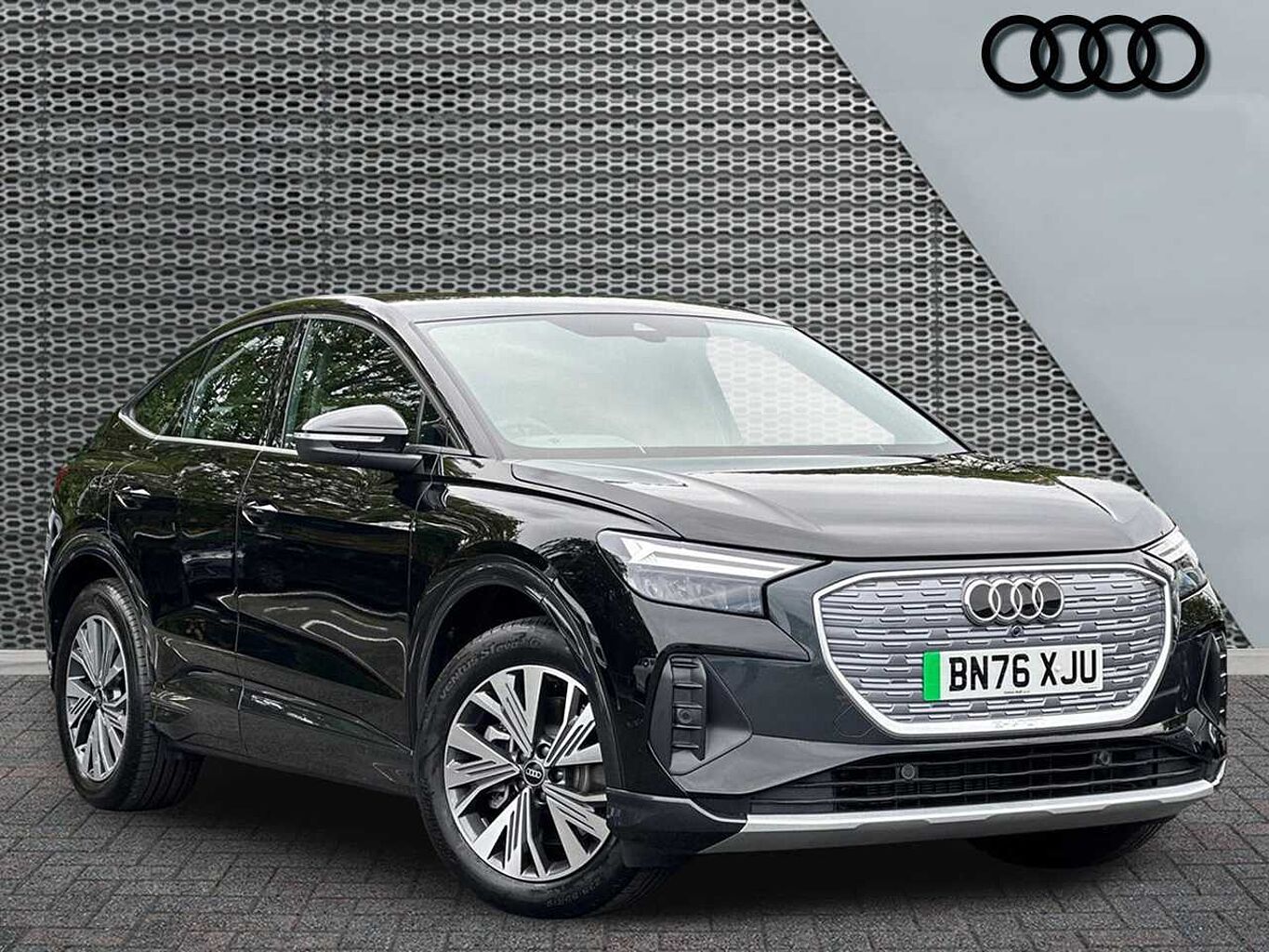 Main listing image - Audi Q4