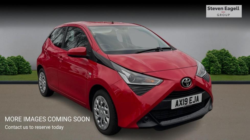 Main listing image - Toyota Aygo